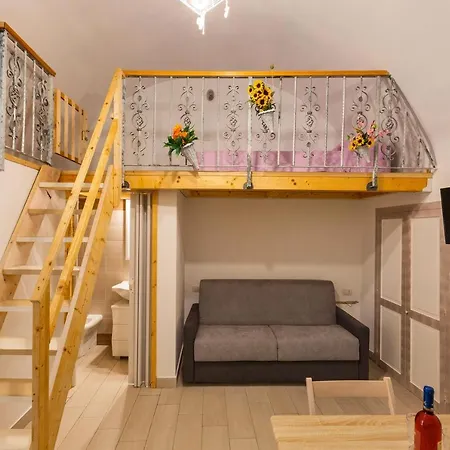 Apartment Criscia House By Barbarhouse *