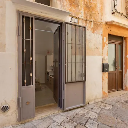 Apartment Criscia House By Barbarhouse
